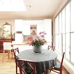 Exotic Loft In Montmartre + Terrace !