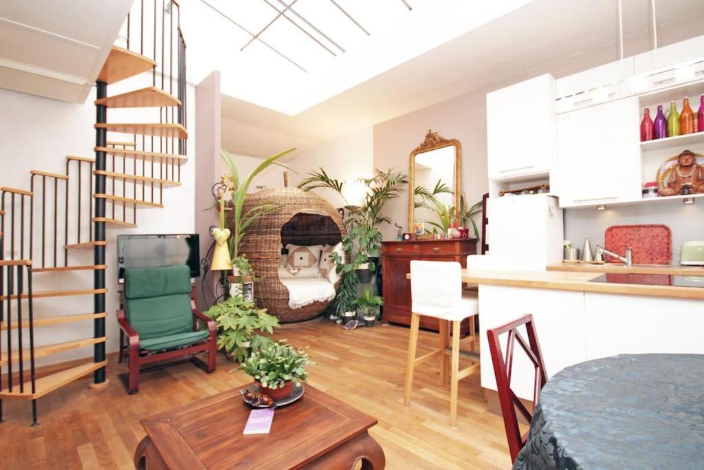 Appartement Exotic Loft In Montmartre + Terrace ! *