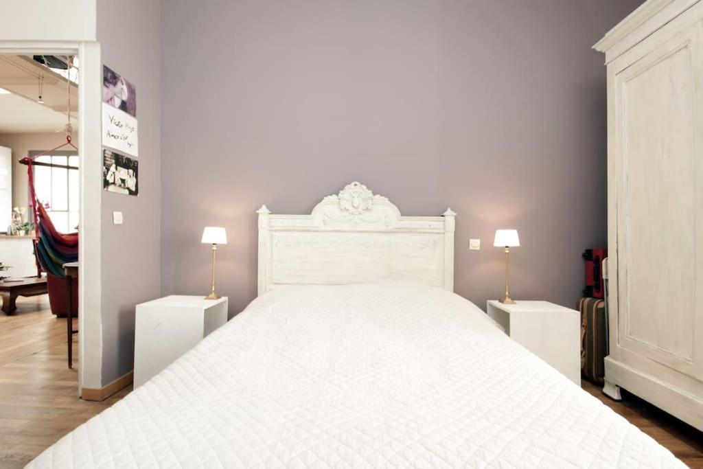 Appartement Exotic Loft In Montmartre + Terrace ! Parijs
