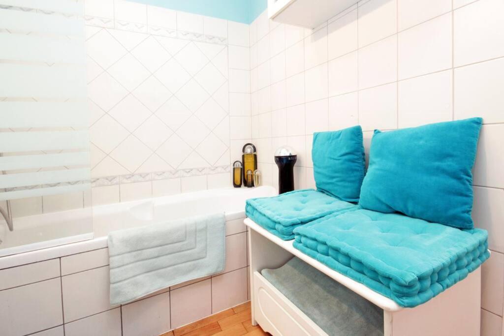 Exotic Loft In Montmartre + Terrace ! Appartement *