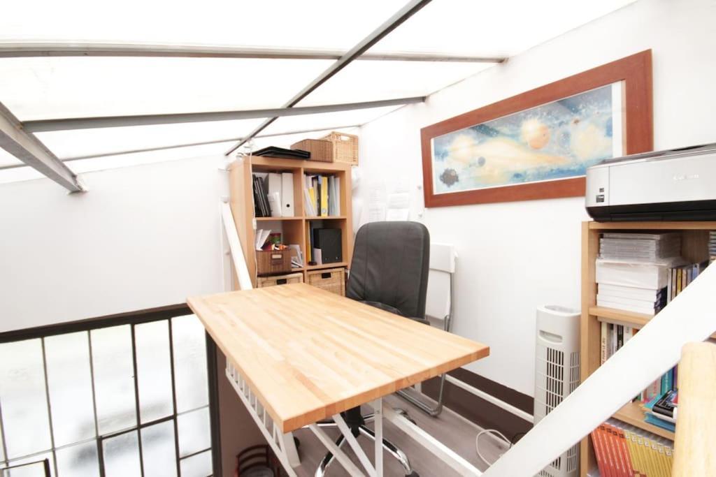 Exotic Loft In Montmartre + Terrace !